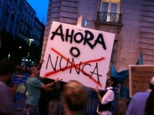 Bankia deberia devolver pronto y rapido el dinero de las acciones a los clientes enganados FUENTE pt.wikipedia.org