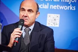 El ministro de Economia estima el coste de las demandas de acciones Bankia en 600 millones de euros FUENTE commons.wikimdia.org