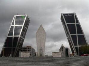 Las cuentas de Bankia sin maquillar no hubieran hecho posible la salida a Bolsa de la entidad FUENTE cbk-zam.wikipedia.org