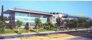 Caixa Laietana presiono a sus clientes en 2012 para canjear preferentes por acciones de Bankia FUENTE commons.wikimedia.org