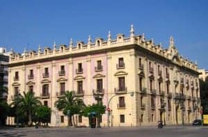 Valencia es una de las ciudades con mas demandas por acciones de Bankia FUENTE commons.wikimedia.org