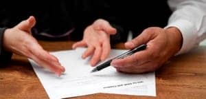 Si una herencia tiene deudas es conveniente acudir a un abogado FUENTE pixabay.com