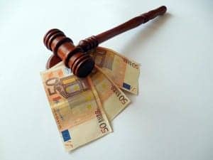 La CNMV ha multado a Bankia, Catalunya Caixa y Abanca por las preferentes con 8,2 millones de euros FUENTE pixabay.com