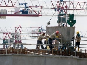 Si la constructora no inicia las obras o no las concluye podemos recuperar el dinero entregado a cuenta FUENTE flickr.com